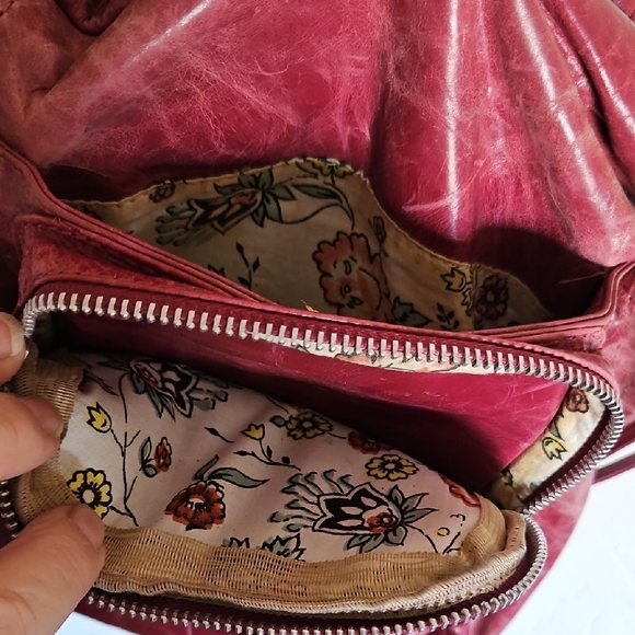 Latico Leather Raspberry Distressed Handbag Purse - Picture 3 of 11